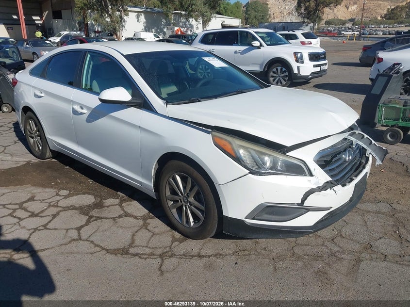 2016 HYUNDAI SONATA SE | 5NPE24AF2GH285050 | UPCARS