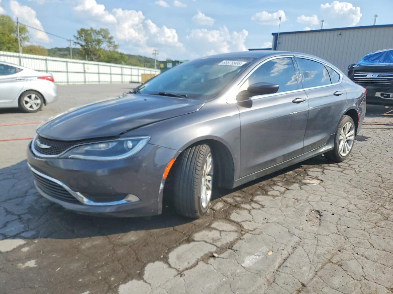 2015 CHRYSLER 200 LIMITED | 1C3CCCAB0FN662683 | UPCARS
