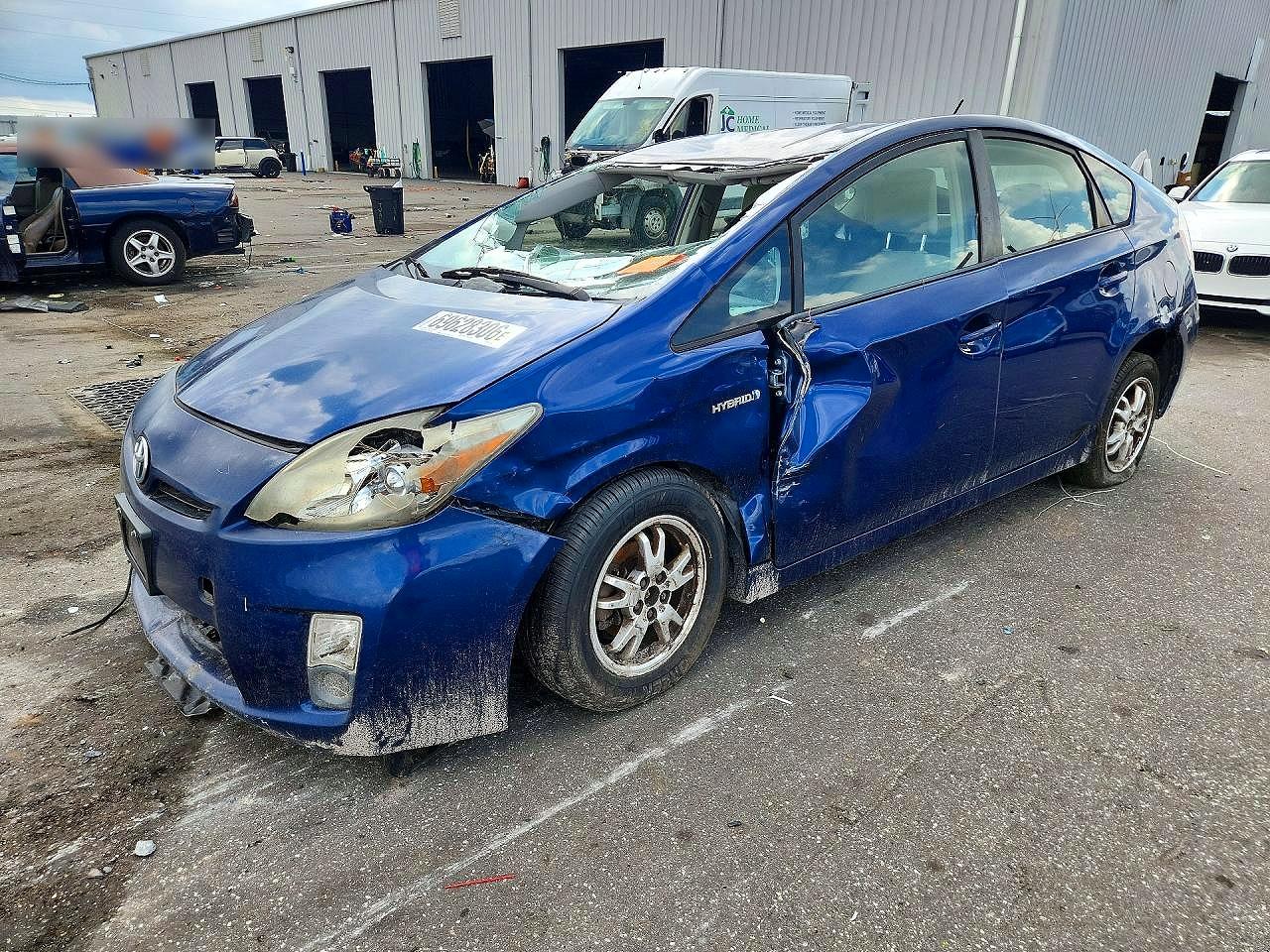 2011 TOYOTA PRIUS TWO | JTDKN3DU8B0261159 | UPCARS