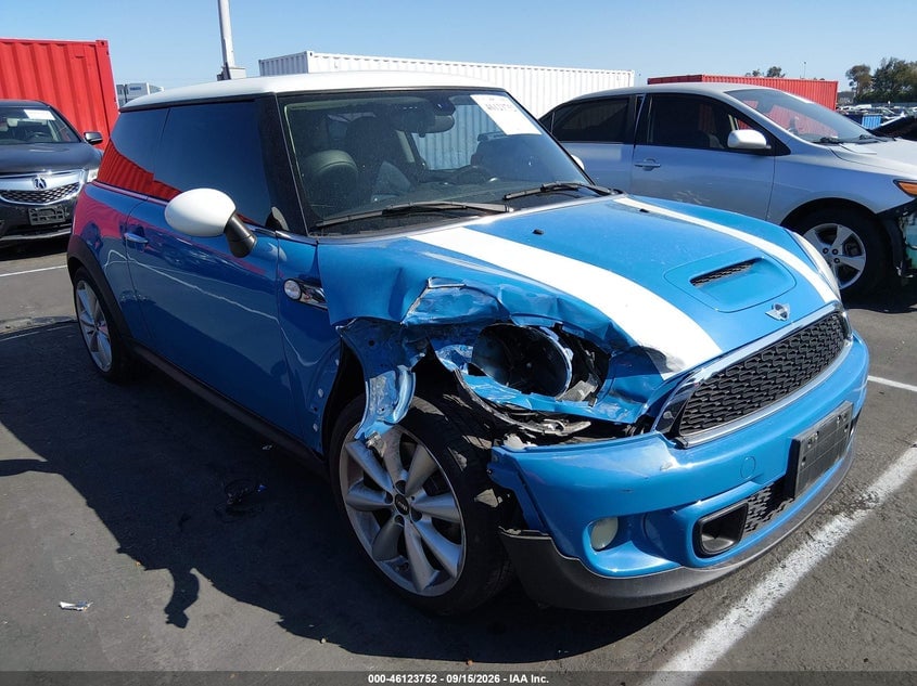 2013 MINI HARDTOP COOPER S | WMWSV3C54DT392355 | UPCARS