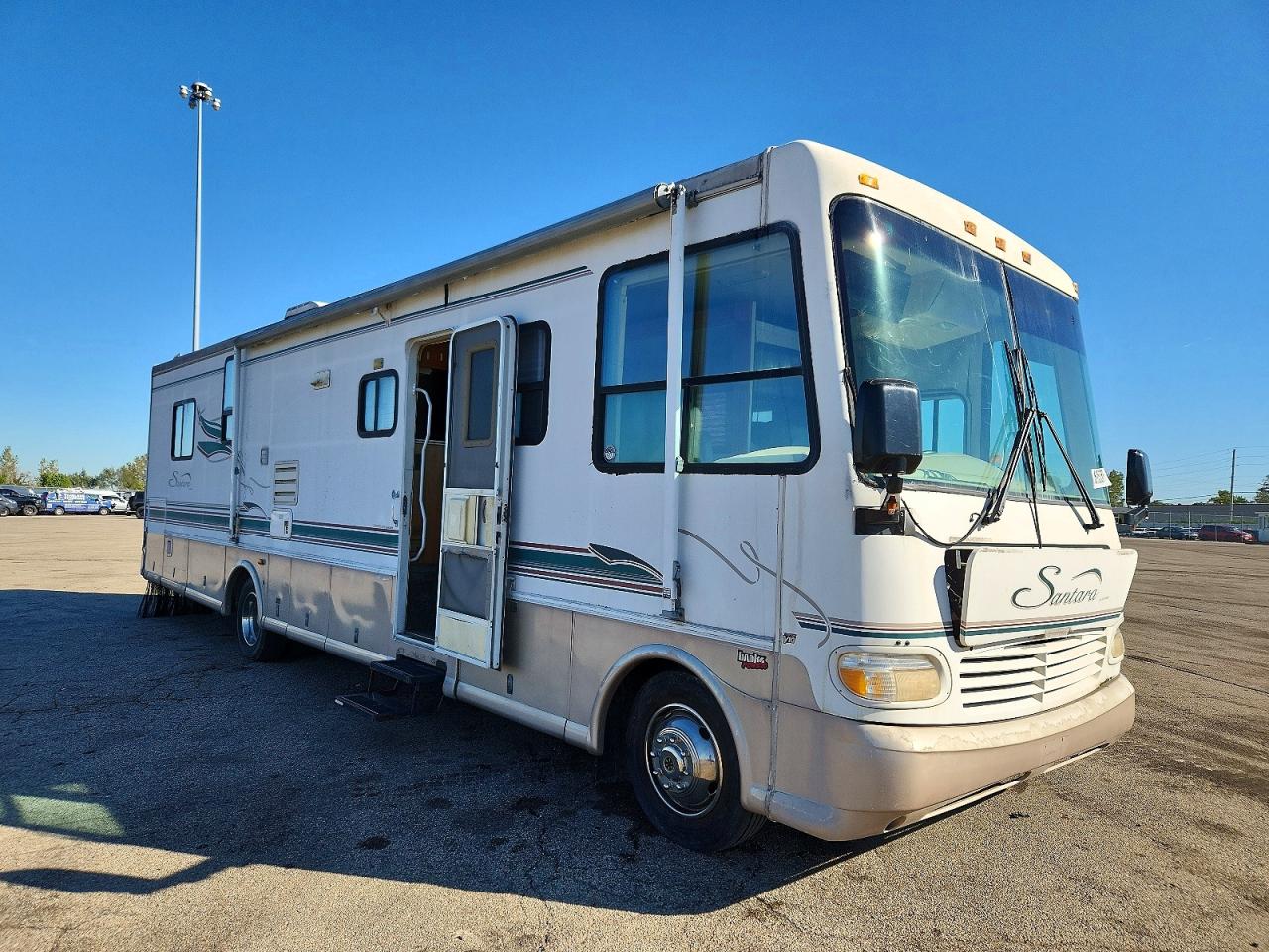 1999 COACHMEN F550 RV | 3FCNF53S0XJA06288 | UPCARS