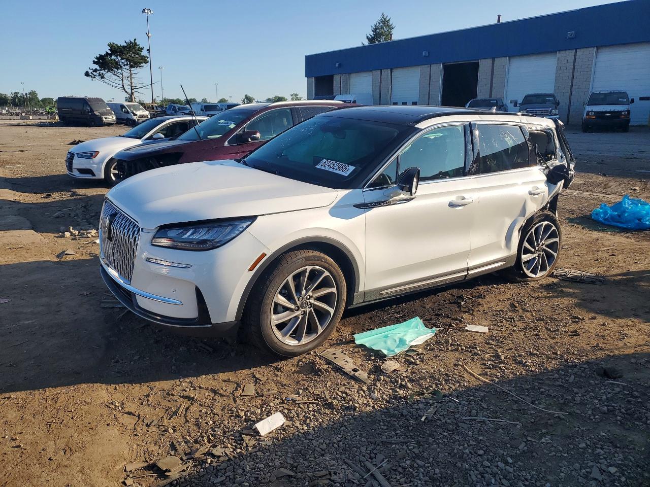 2026 LINCOLN CORSAIR PREMIERE | 5LMCJ1DAXTUL07894 | UPCARS