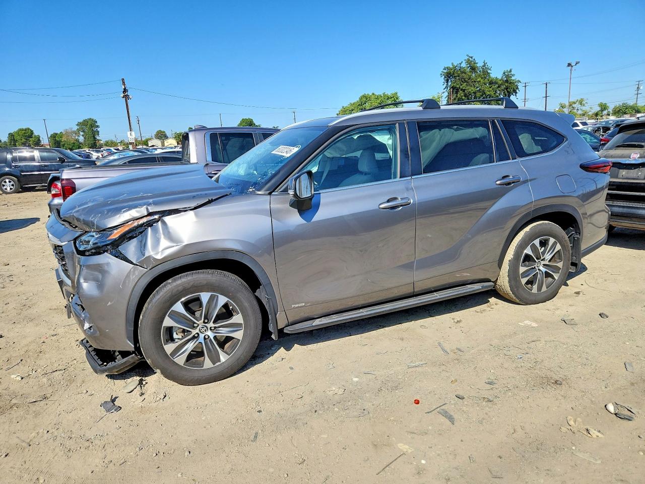 2025 TOYOTA HIGHLANDER XLE | 5TDKBRCH9SS665794 | UPCARS