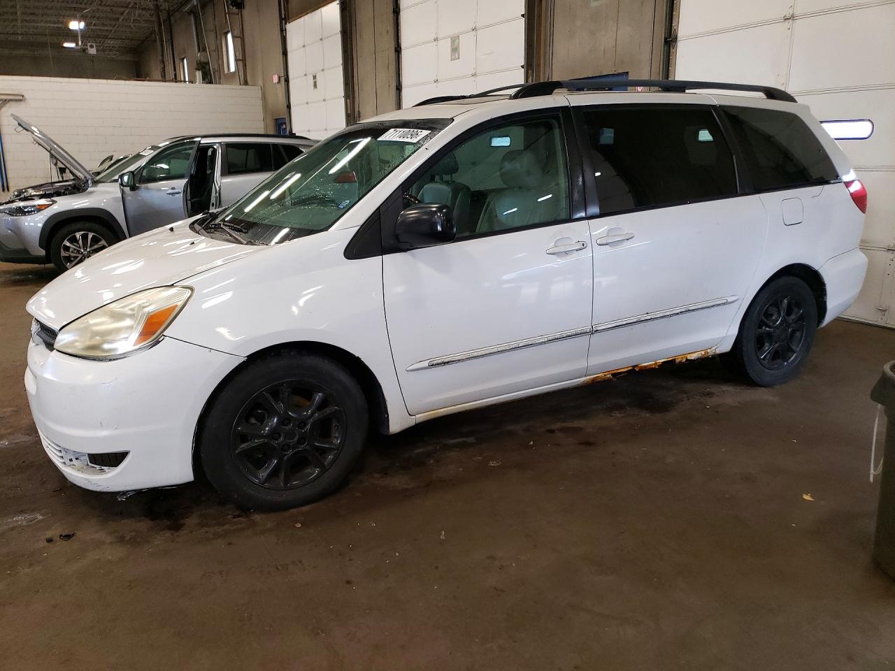 2005 TOYOTA SIENNA XLE LIMITED 7 PASSENGER | 5TDZA22C85S320811 | UPCARS