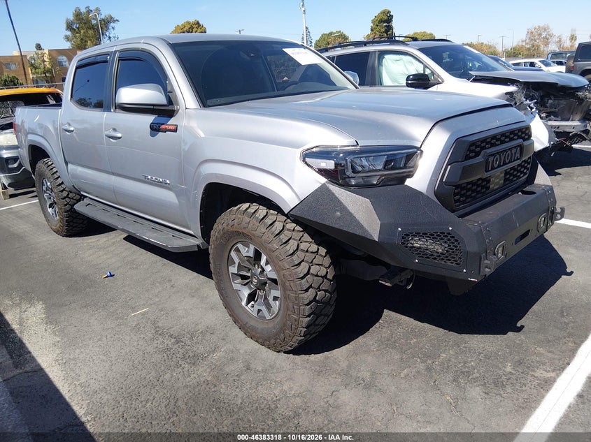 2018 TOYOTA TACOMA SR5 | 5TFAX5GN4JX125624 | UPCARS