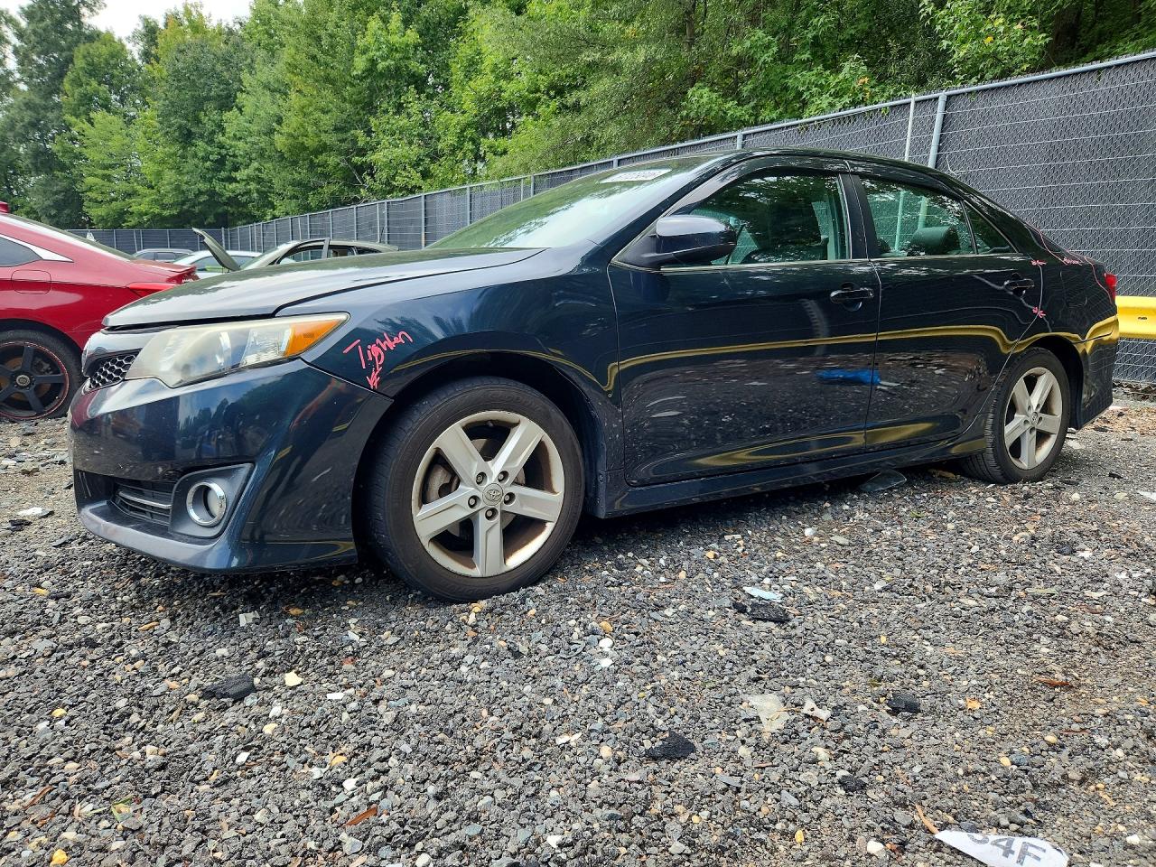 2014 TOYOTA CAMRY SE | 4T1BF1FK9EU465751 | UPCARS
