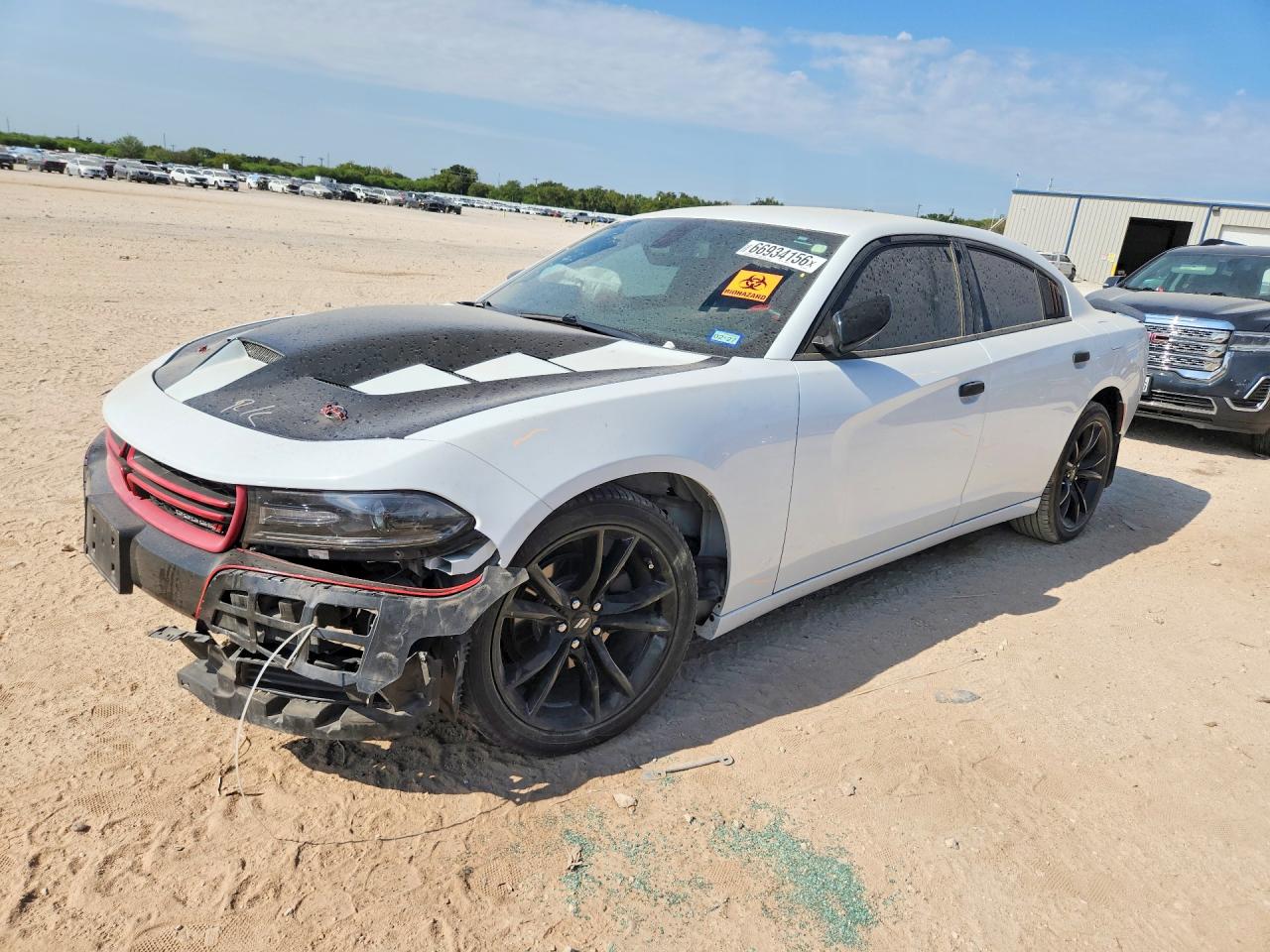 2018 DODGE CHARGER SXT | 2C3CDXBGXJH337099 | UPCARS