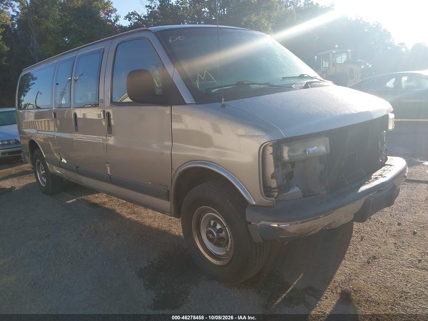 2002 CHEVROLET EXPRESS | 1GAHG39R921181073 | UPCARS