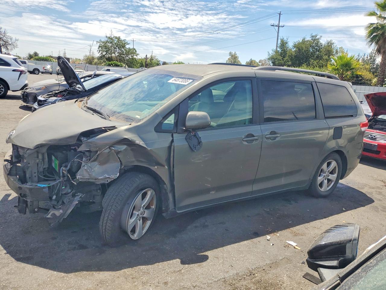 2011 TOYOTA SIENNA LE | 5TDKK3DC9BS012107 | UPCARS