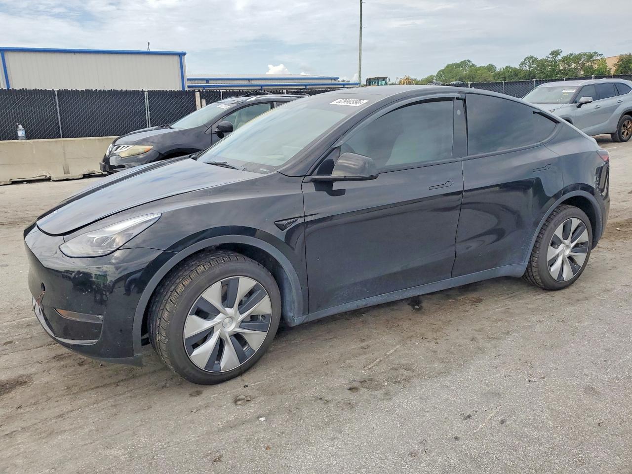 2023 TESLA MODEL Y | 7SAYGDEE3PF880944 | UPCARS