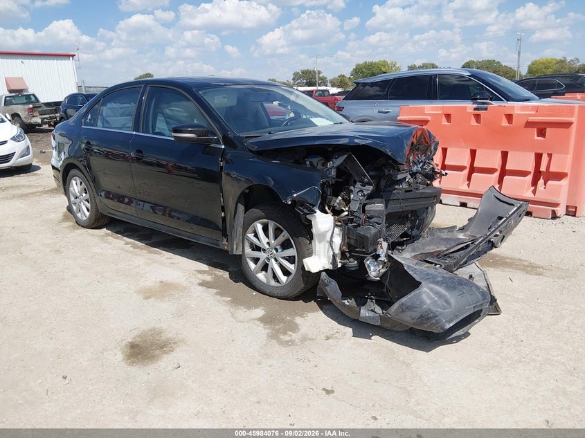 2014 VOLKSWAGEN JETTA 1.8T SE | 3VWB17AJ2EM375847 | UPCARS