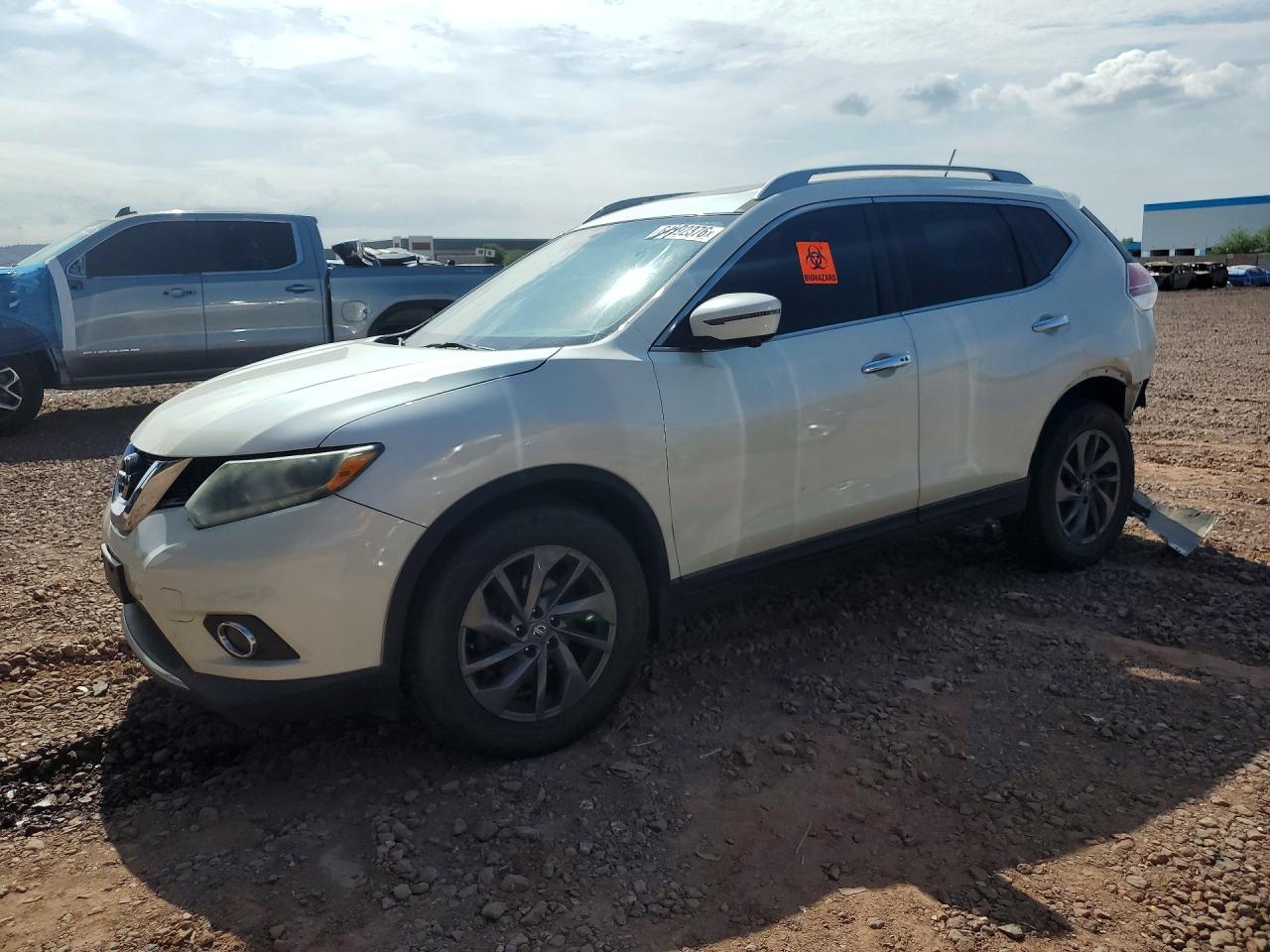 2016 NISSAN ROGUE SL | 5N1AT2MV7GC792486 | UPCARS