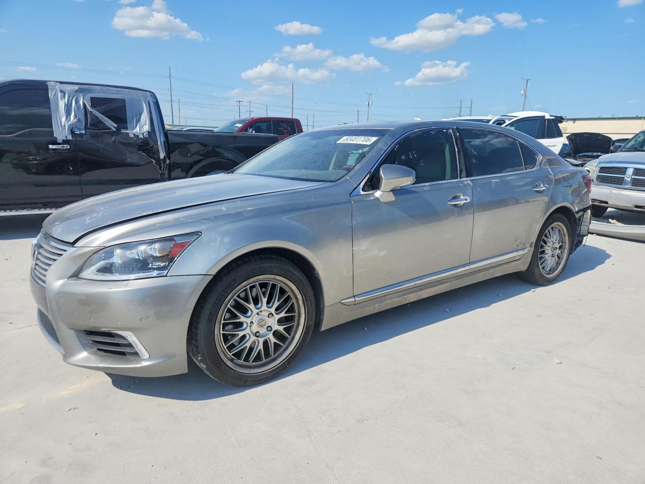 2016 LEXUS LS 460L | JTHGL5EFXG5055891 | UPCARS