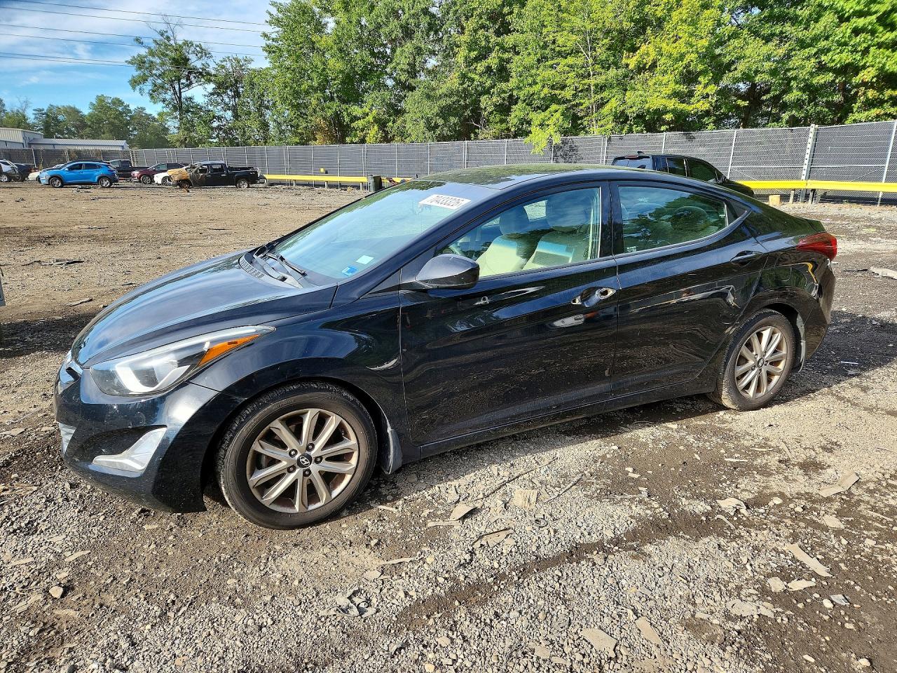 2015 HYUNDAI ELANTRA SE | 5NPDH4AE6FH638888 | UPCARS
