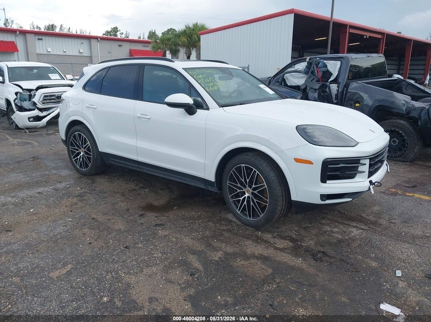 2024 PORSCHE CAYENNE | WP1AA2AY8RDA03640 | UPCARS
