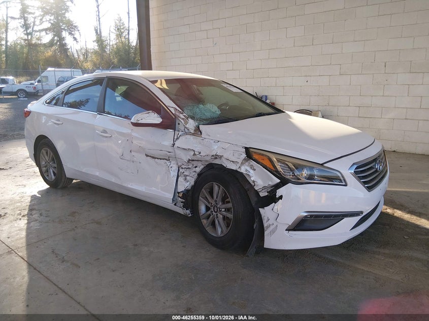 2015 HYUNDAI SONATA SE | 5NPE24AF3FH244506 | UPCARS