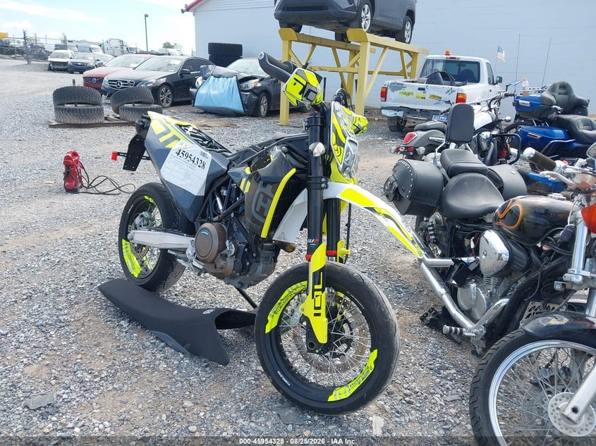 2024 HUSQVARNA SUPERMOTO 701 | VBKUSV402RM772863 | UPCARS
