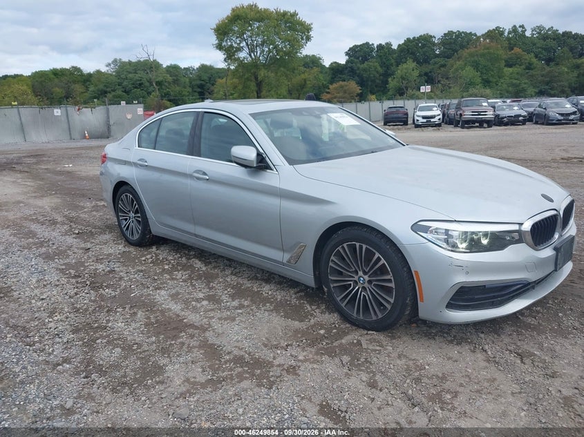 2019 BMW 530I XDRIVE | WBAJA7C52KWW22663 | UPCARS