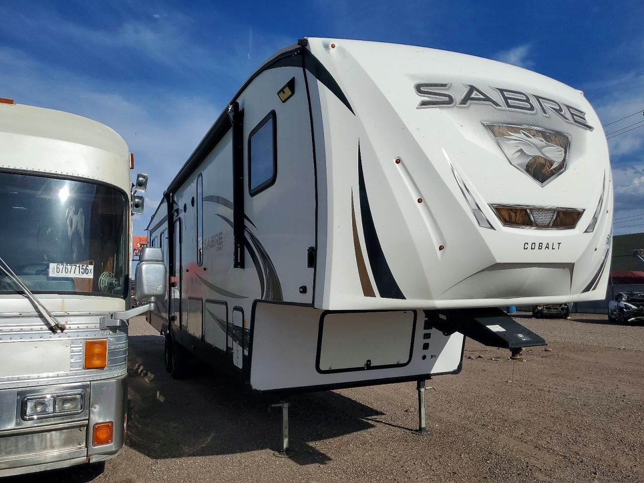 2020 FORESRIVER SABRE FOREST RIVER  CAMPER | 5ZT3SR1B3L6103988 | UPCARS