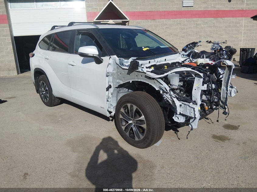 2026 TOYOTA HIGHLANDER HYBRID XLE | 5TDKBRCH0TS717802 | UPCARS