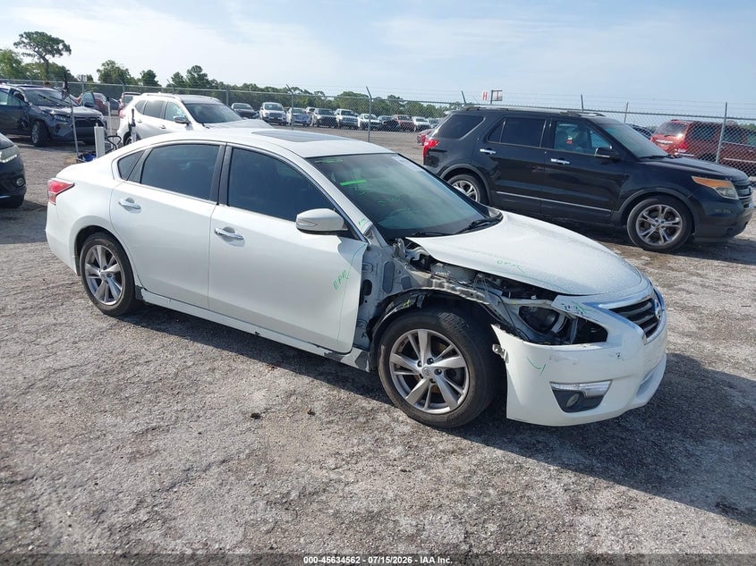 2014 NISSAN ALTIMA 2.5 SV | 1N4AL3AP3EC193622 | UPCARS