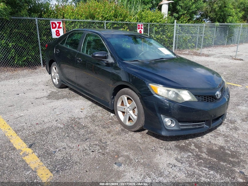 2014 TOYOTA CAMRY SE | 4T1BF1FK0EU375727 | UPCARS