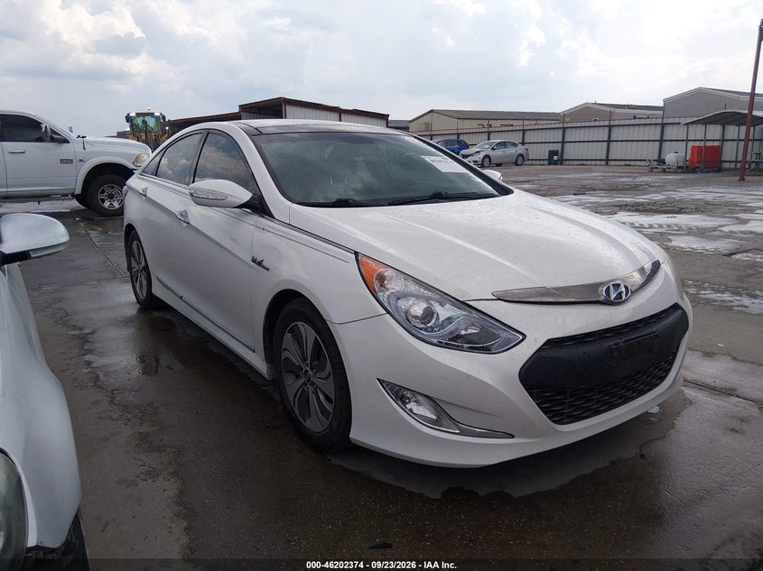 2015 HYUNDAI SONATA HYBRID LIMITED | KMHEC4A49FA125664 | UPCARS