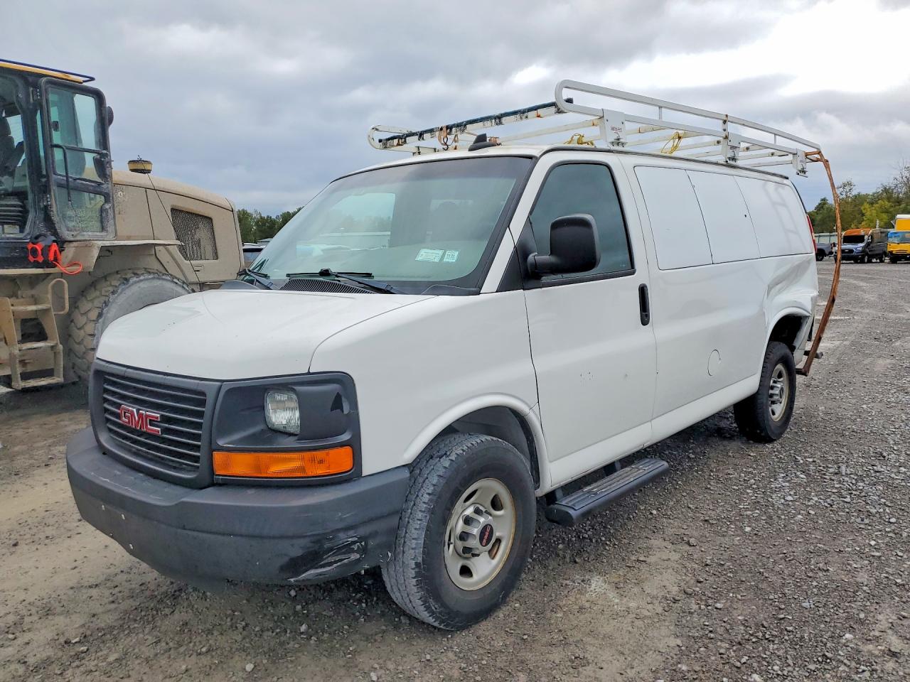 2016 GMC SAVANA | 1GJW7EFF3G1279858 | UPCARS