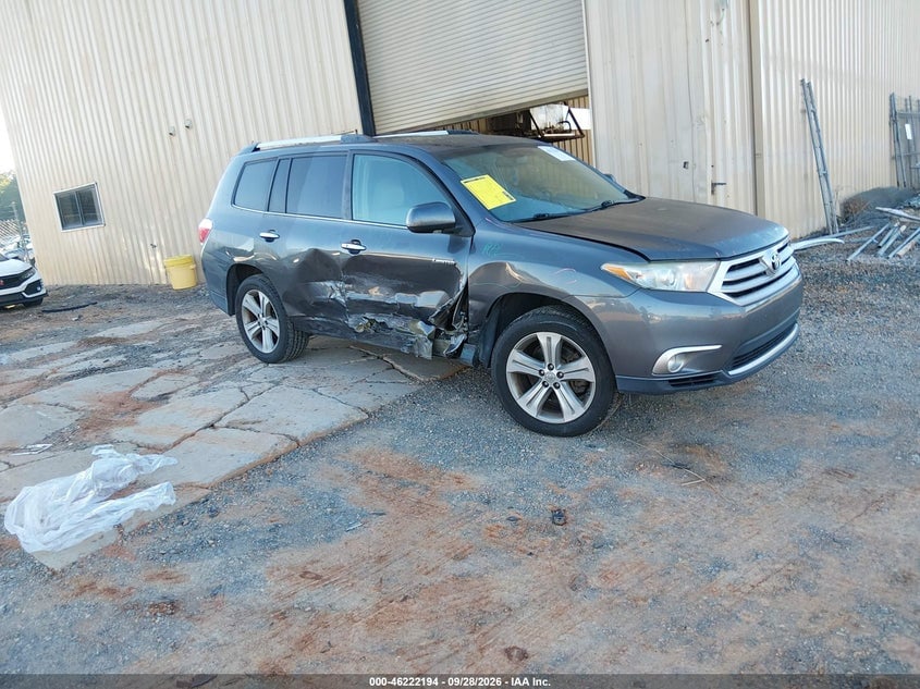 2013 TOYOTA HIGHLANDER LIMITED V6 | 5TDYK3EH9DS104860 | UPCARS