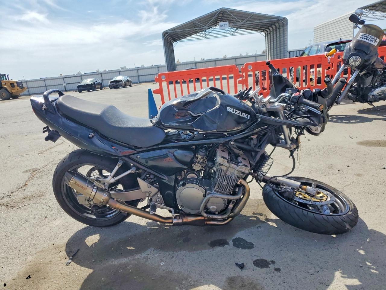 2002 SUZUKI CYCLE GS(F S | JS1GN7AA422100586 | UPCARS