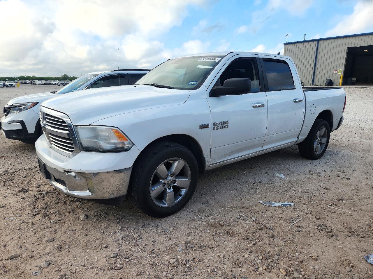 2013 RAM 1500 SLT | 1C6RR6LT4DS527353 | UPCARS