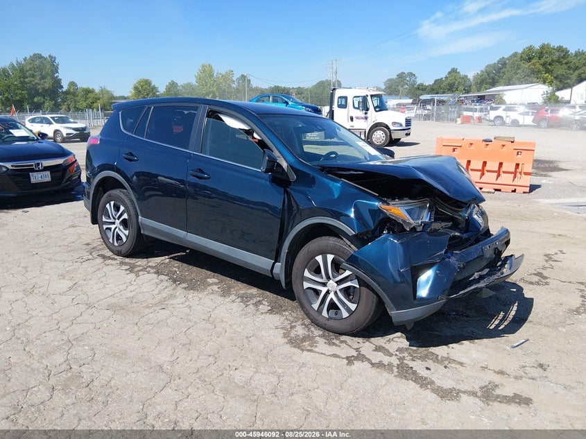 2018 TOYOTA RAV4 LE | JTMBFREV3JJ240753 | UPCARS