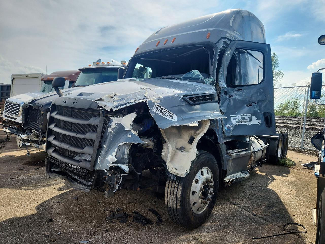 2023 FREIGHTLINER ALL OTHER SEMI TRUCK | 3AKJHHDR0PSNZ4695 | UPCARS