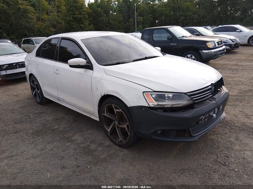 2011 VOLKSWAGEN JETTA 2.5L SE | 3VWDX7AJ3BM351530 | UPCARS