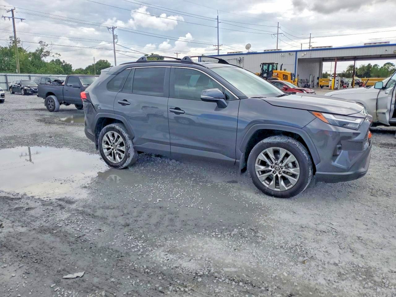 2025 TOYOTA RAV4 XLE PREMIUM | 2T3C1RFV0SW427050 | UPCARS