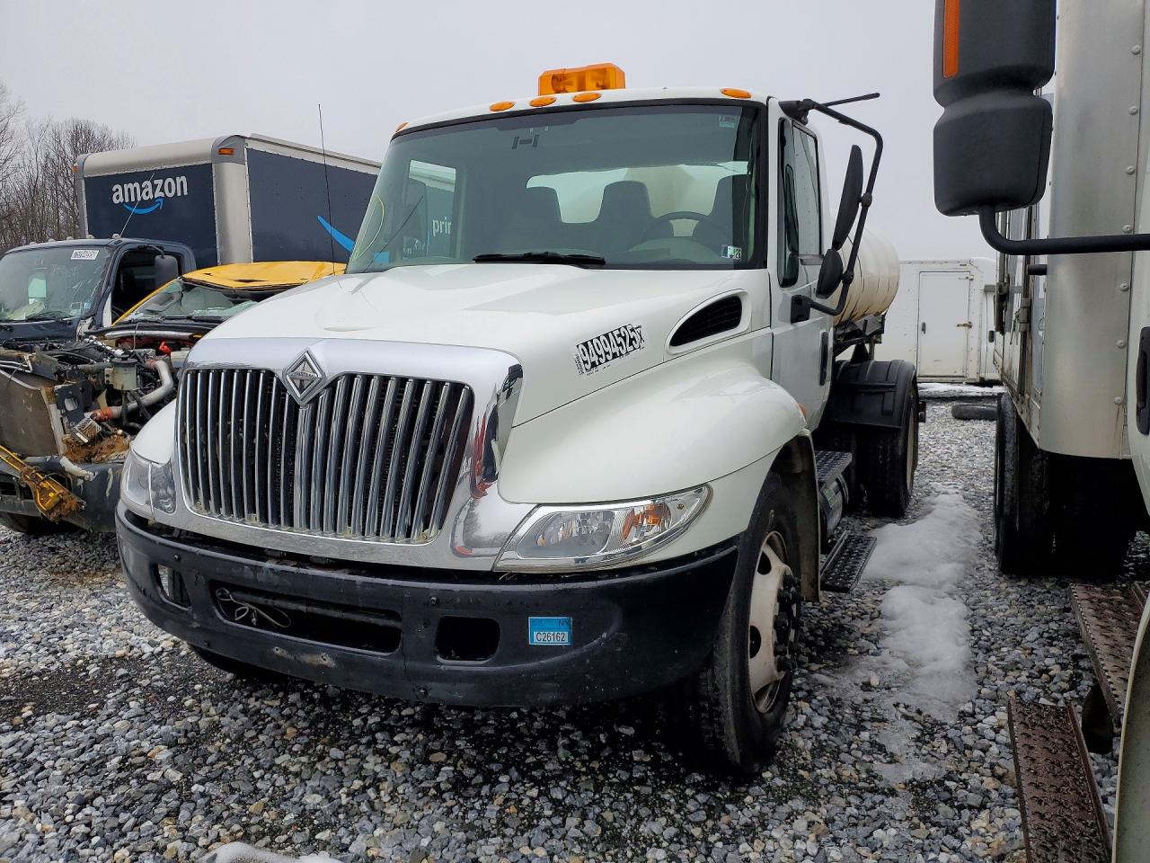 2005 INTERNATIONAL 4300 | 1HTMMAAM55H686352 | UPCARS