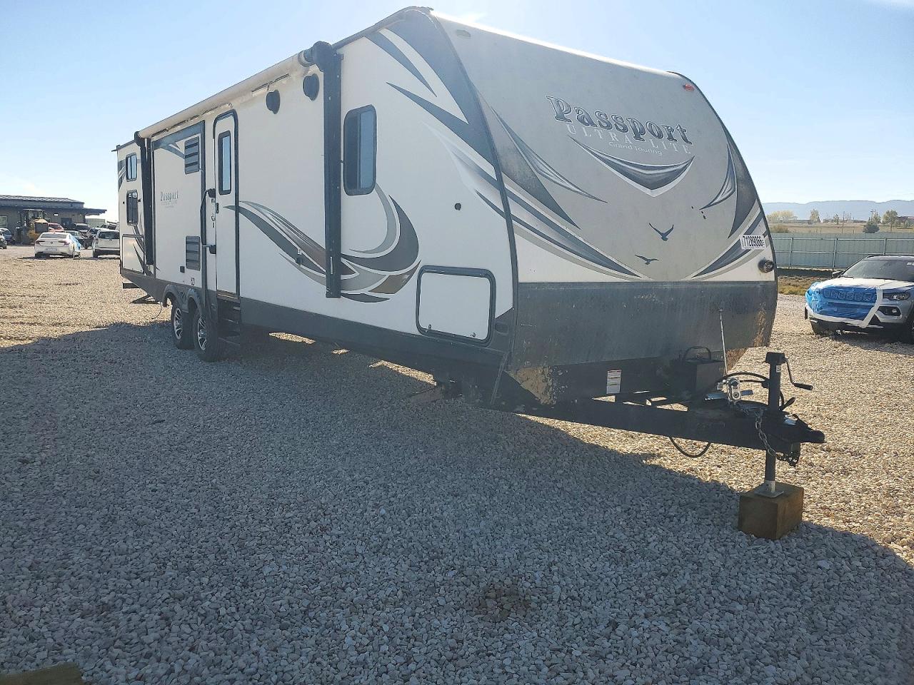 2018 KEYSTONE PASSPORT CAMPER | 4YDT33227JT411347 | UPCARS