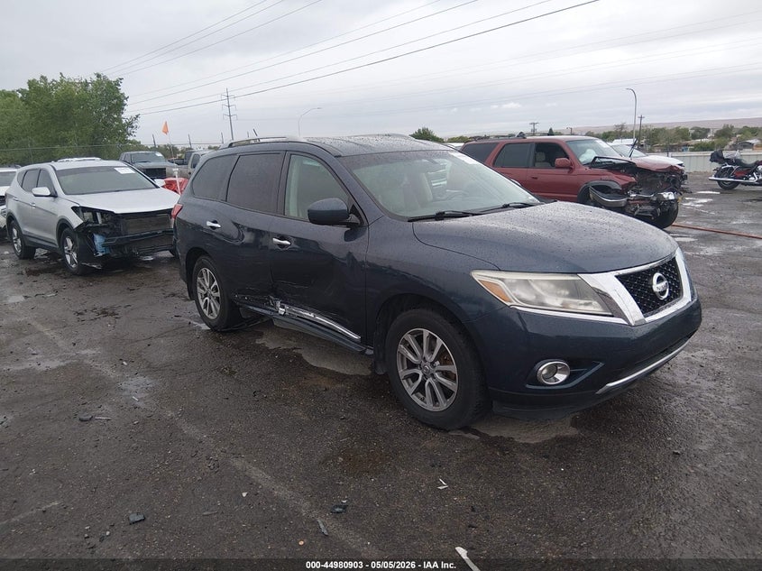 2016 NISSAN PATHFINDER SL | 5N1AR2MM8GC636057 | UPCARS