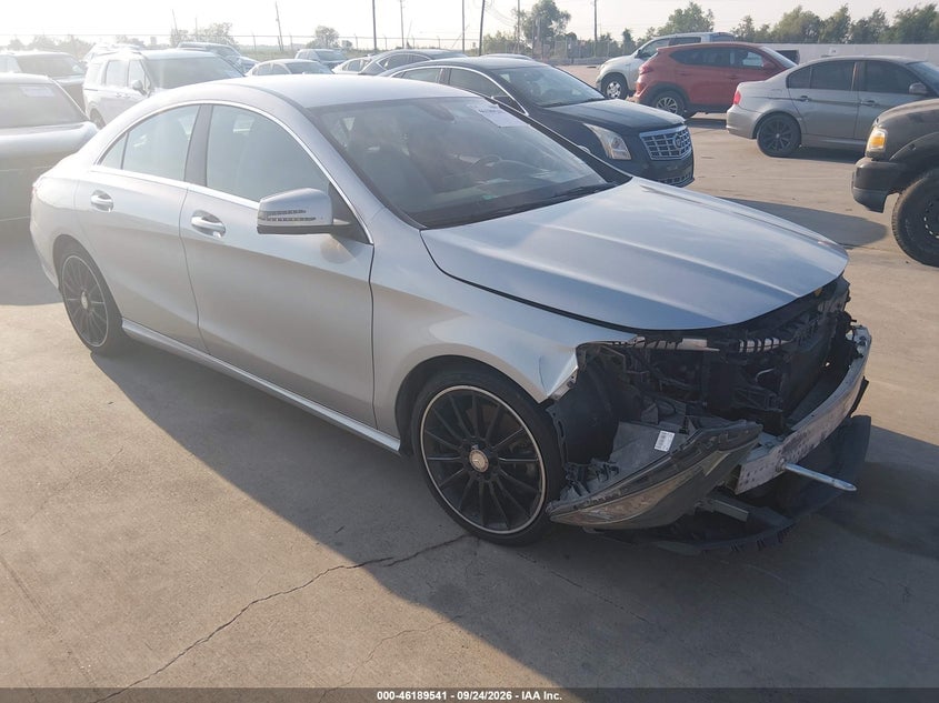 2014 MERCEDES-BENZ CLA 250 | WDDSJ4EB9EN137526 | UPCARS