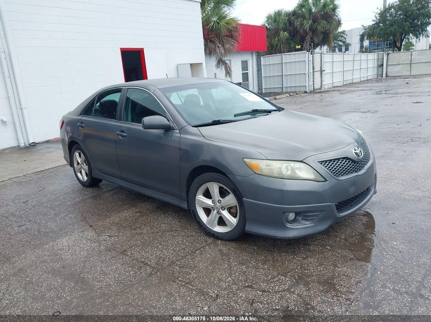 2011 TOYOTA CAMRY SE | 4T1BF3EK7BU756113 | UPCARS