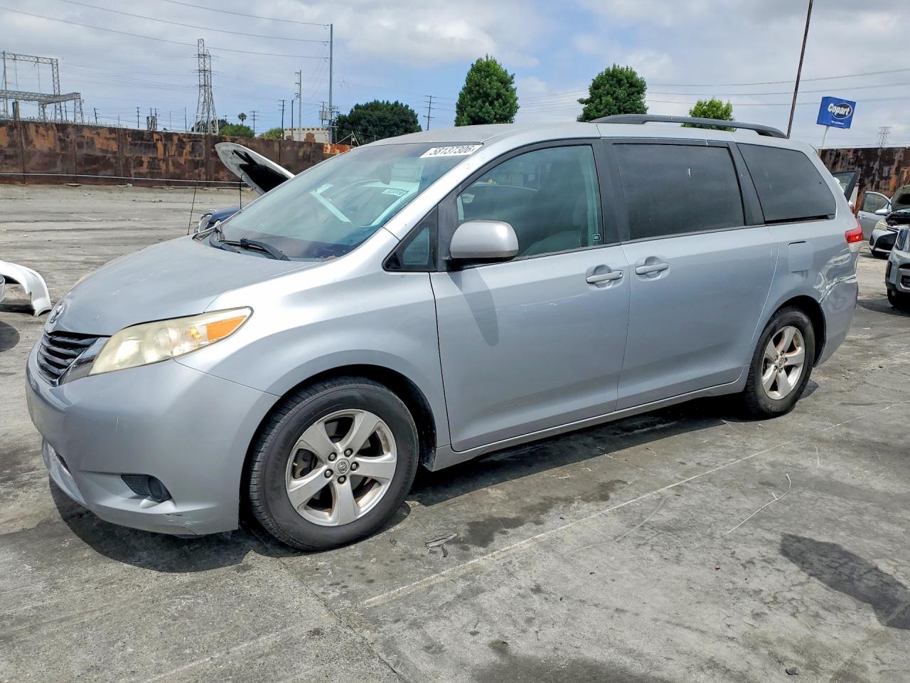 2014 TOYOTA SIENNA LE | 5TDKK3DC1ES460670 | UPCARS