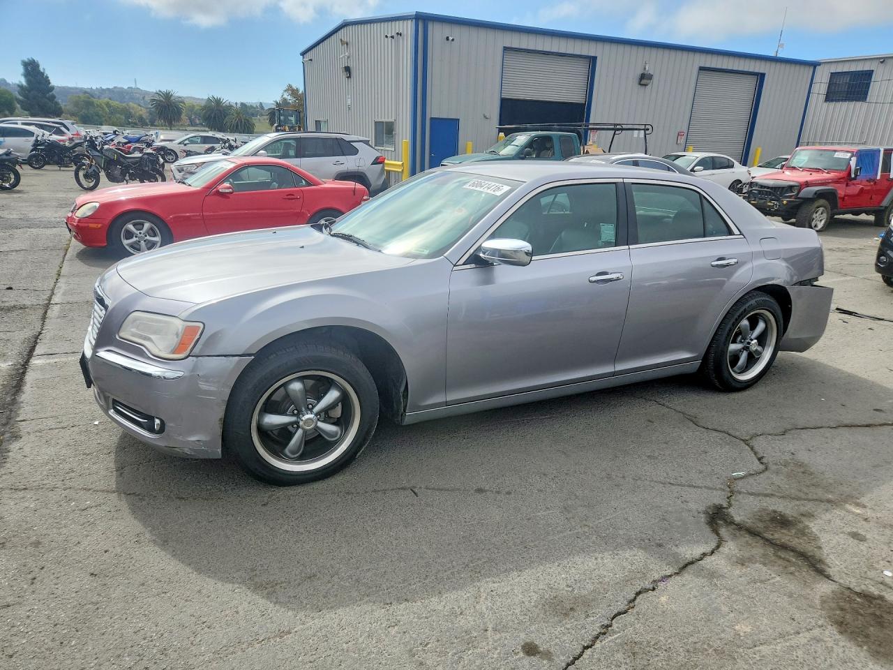 2013 CHRYSLER 300 | 2C3CCAEG8DH620777 | UPCARS