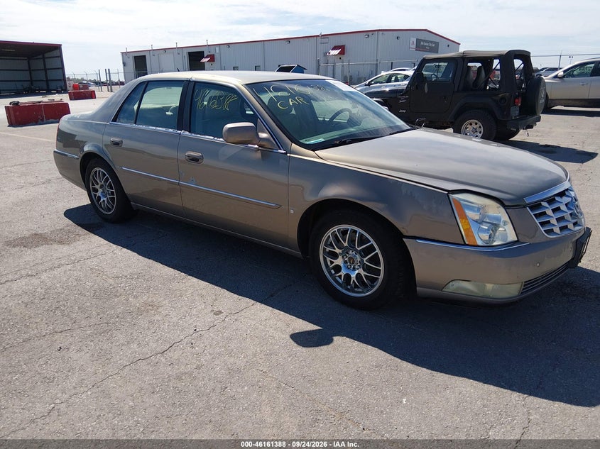 2006 CADILLAC DT STANDARD | 1G6KD57Y96U239685 | UPCARS