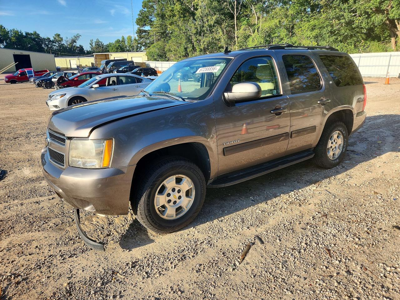 2011 CHEVROLET TAHOE K1500 LT | 1GNSKBE05BR189791 | UPCARS
