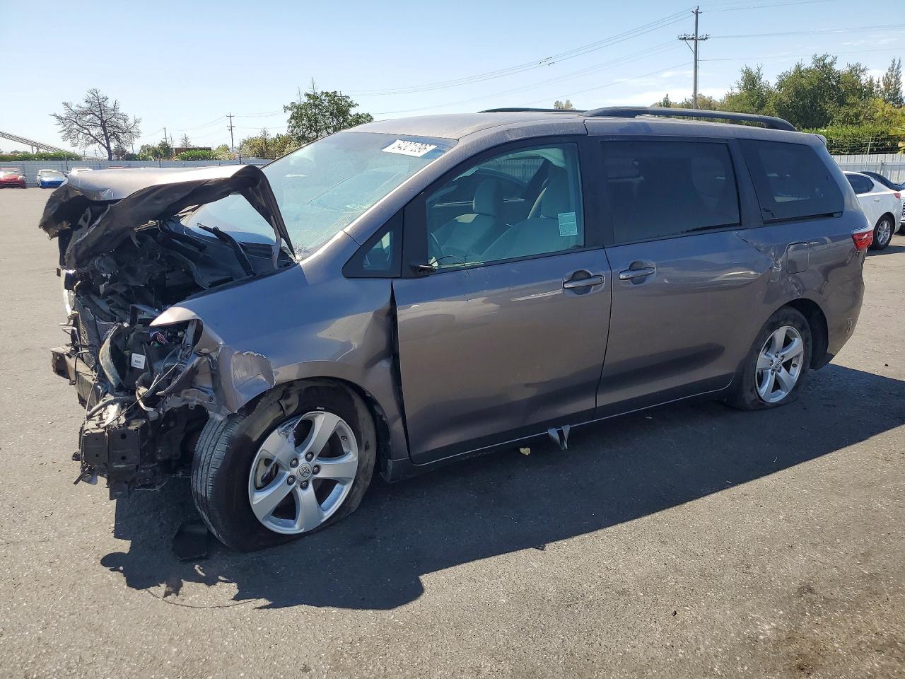 2015 TOYOTA SIENNA LE | 5TDKK3DC8FS669048 | UPCARS
