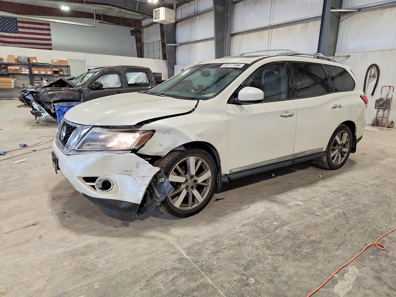 2016 NISSAN PATHFINDER PLATINUM | 5N1AR2MM3GC624687 | UPCARS