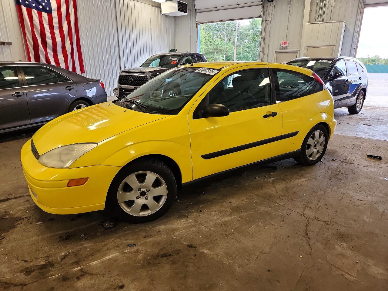 2001 FORD FOCUS ZX3 | 3FAFP31321R154460 | UPCARS