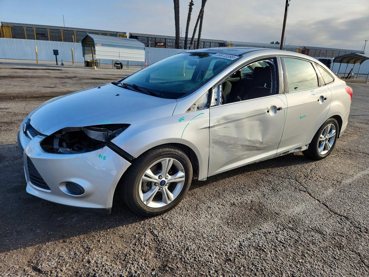 2014 FORD FOCU SE | 1FADP3F29EL271867 | UPCARS