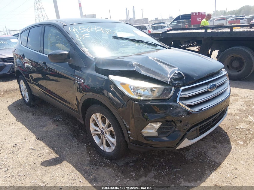 2017 FORD ESCAPE SE | 1FMCU0GD5HUB14523 | UPCARS