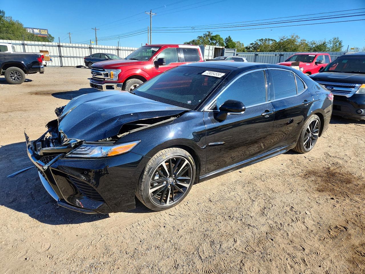 2018 TOYOTA CAMRY XSE | 4T1B61HK4JU135135 | UPCARS